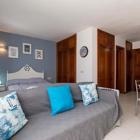 Terrace View Apartment *